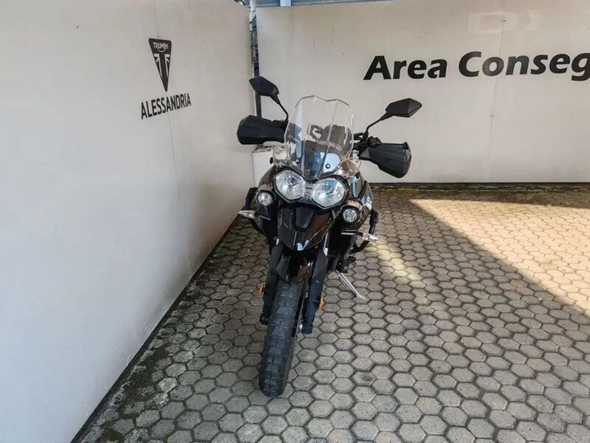 Triumph Tiger 800 XRx (2015 - 17) (2)