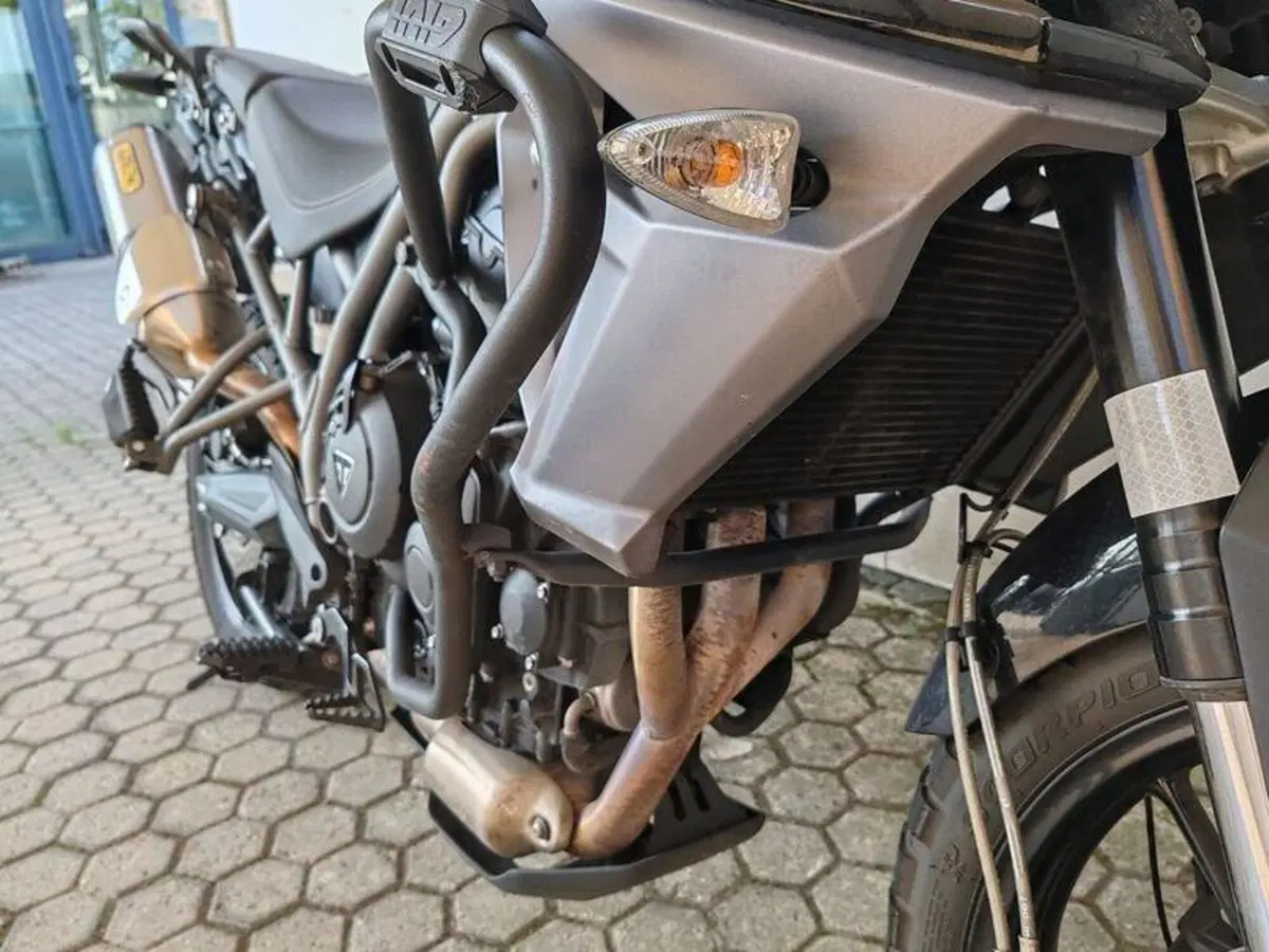 Triumph Tiger 800 XRx (2015 - 17) (12)