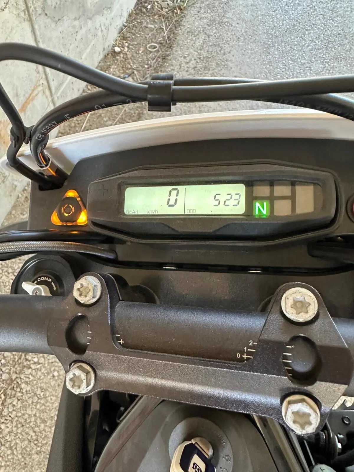 Husqvarna 701 Supermoto (2023 - 25) (2)