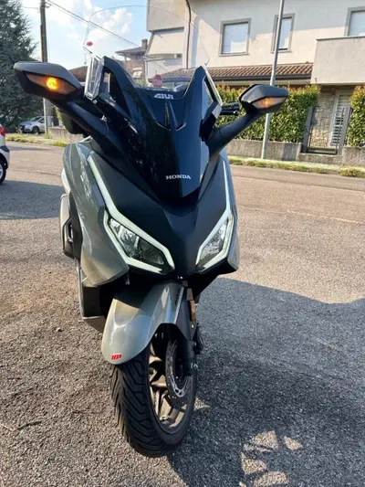 Honda Forza 350 (2022 - 24) usata