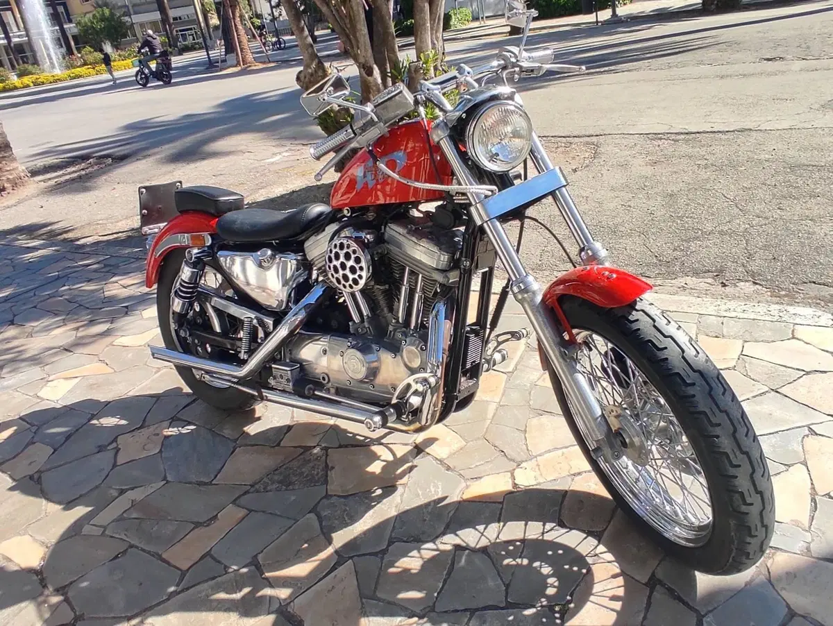 Harley-Davidson 883 Standard (1994 - 00) - XLH