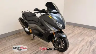 Yamaha T-Max 530 Iron Max (2014 - 17) usata