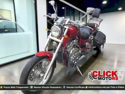 Suzuki VS 600 GLF Intruder (1996 - 98) usata