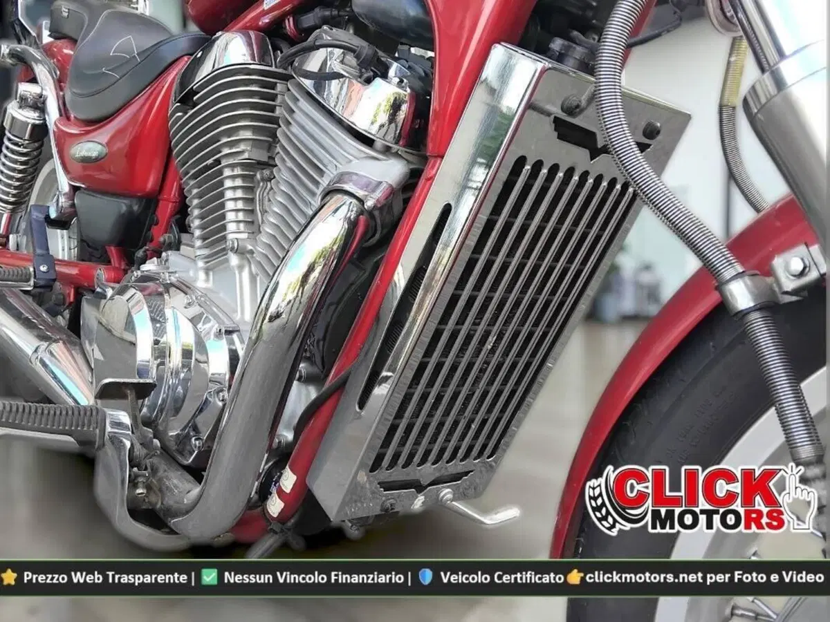Suzuki VS 600 GLF Intruder (1996 - 98) (10)