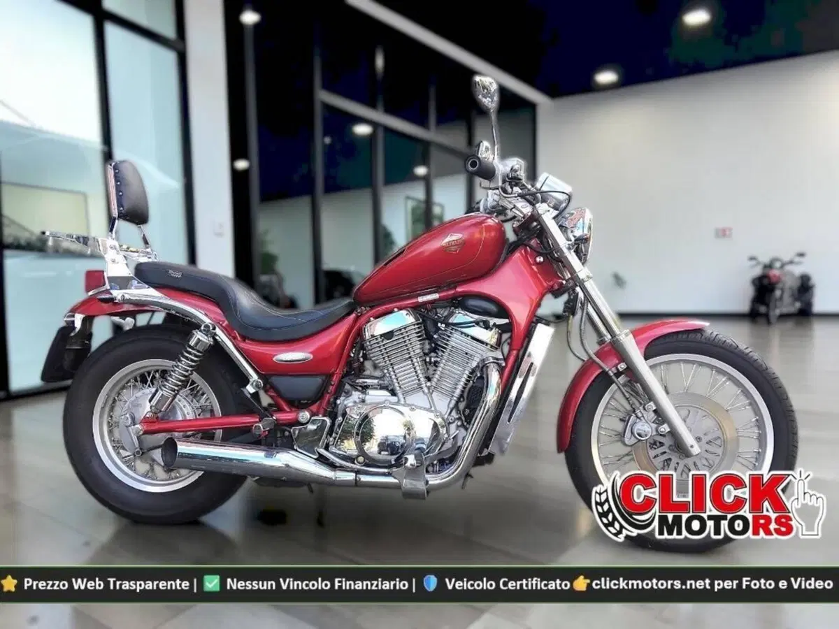 Suzuki VS 600 GLF Intruder (1996 - 98) (17)