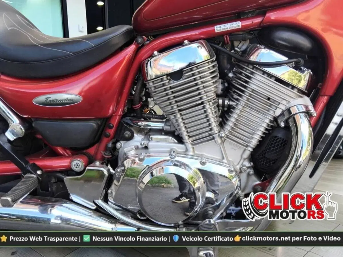 Suzuki VS 600 GLF Intruder (1996 - 98) (12)