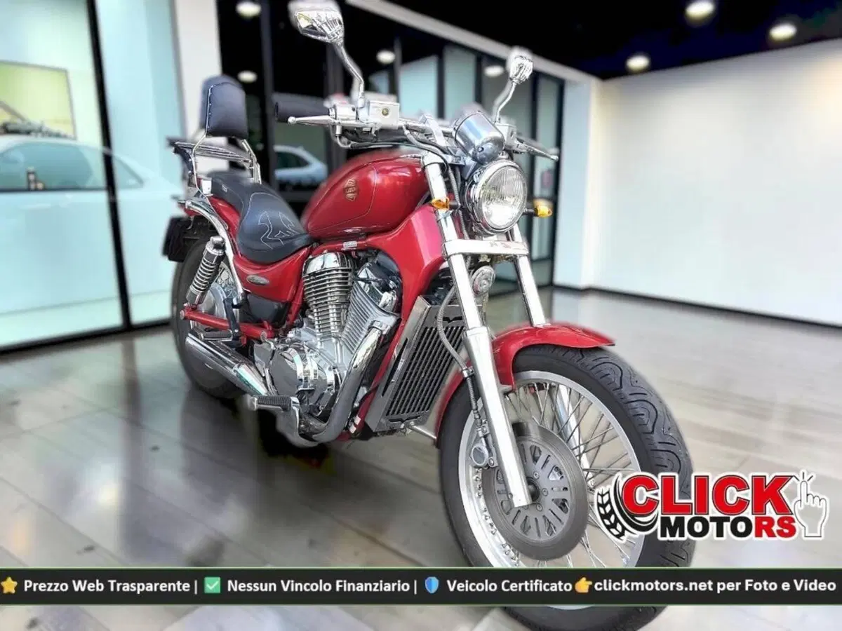 Suzuki VS 600 GLF Intruder (1996 - 98) (3)