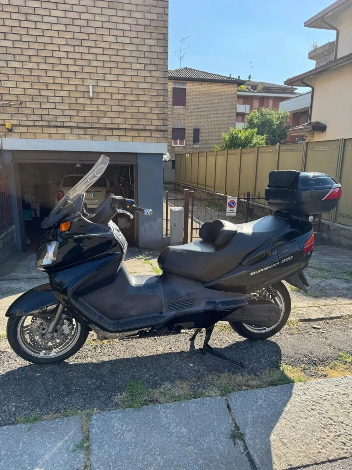 Suzuki Burgman AN 650 Executive (2004 - 06) (2)