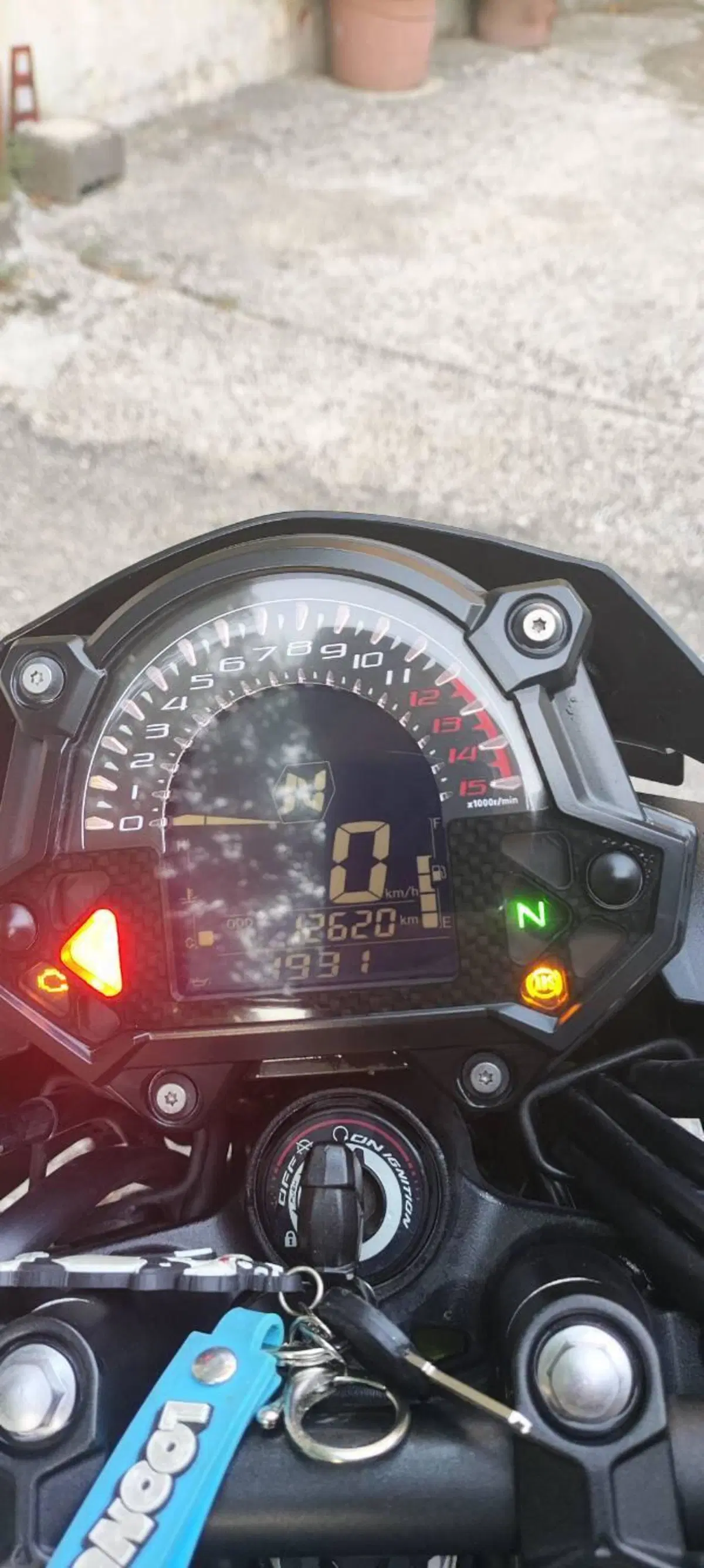 Kawasaki Z 400 (2019 - 20) (8)