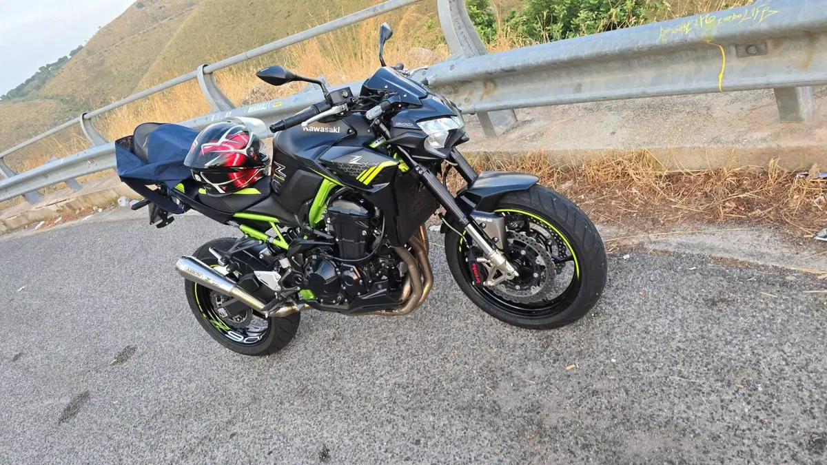 Kawasaki Z 900 (2021 - 24) (3)