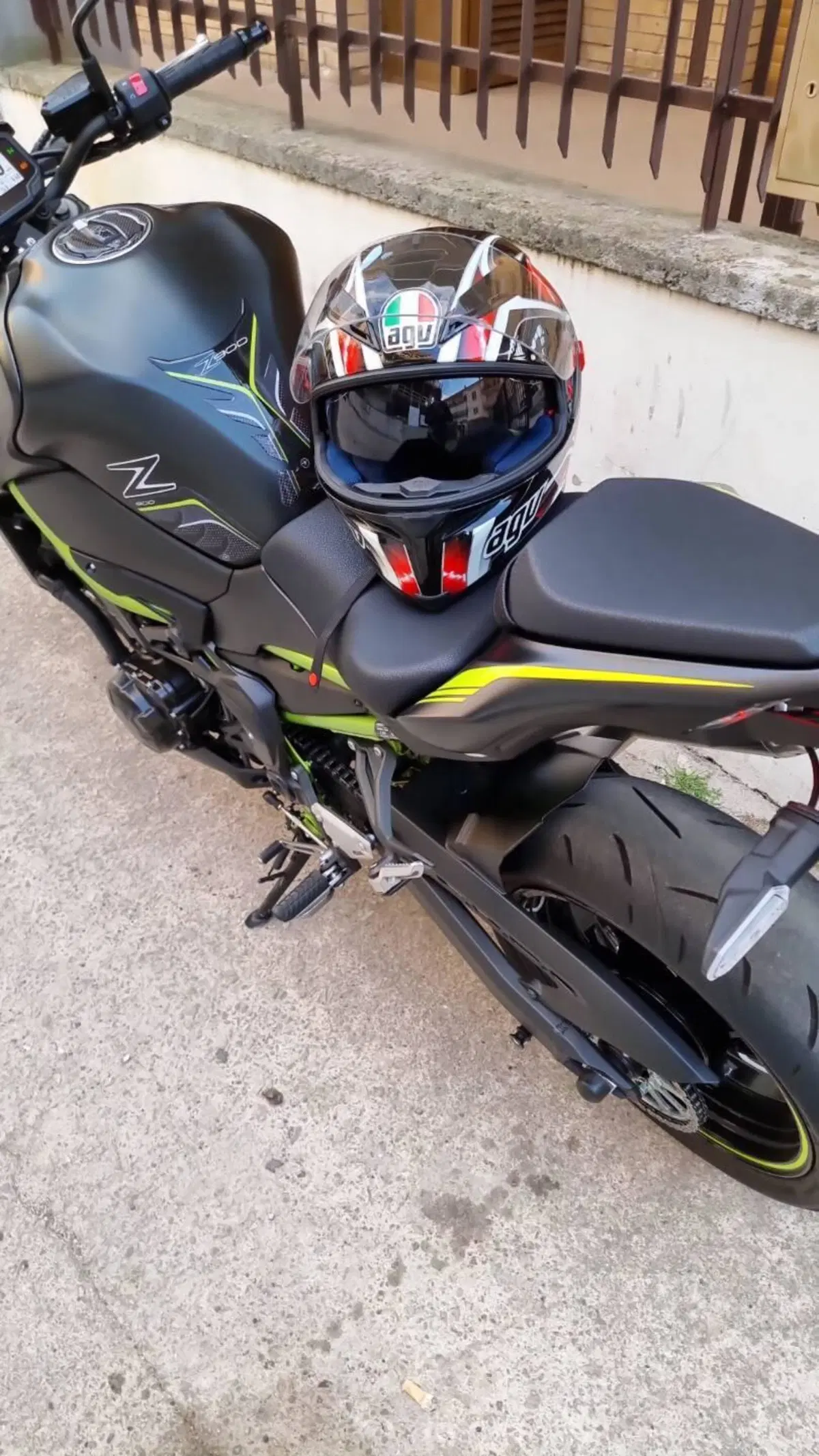 Kawasaki Z 900 (2021 - 24) (7)