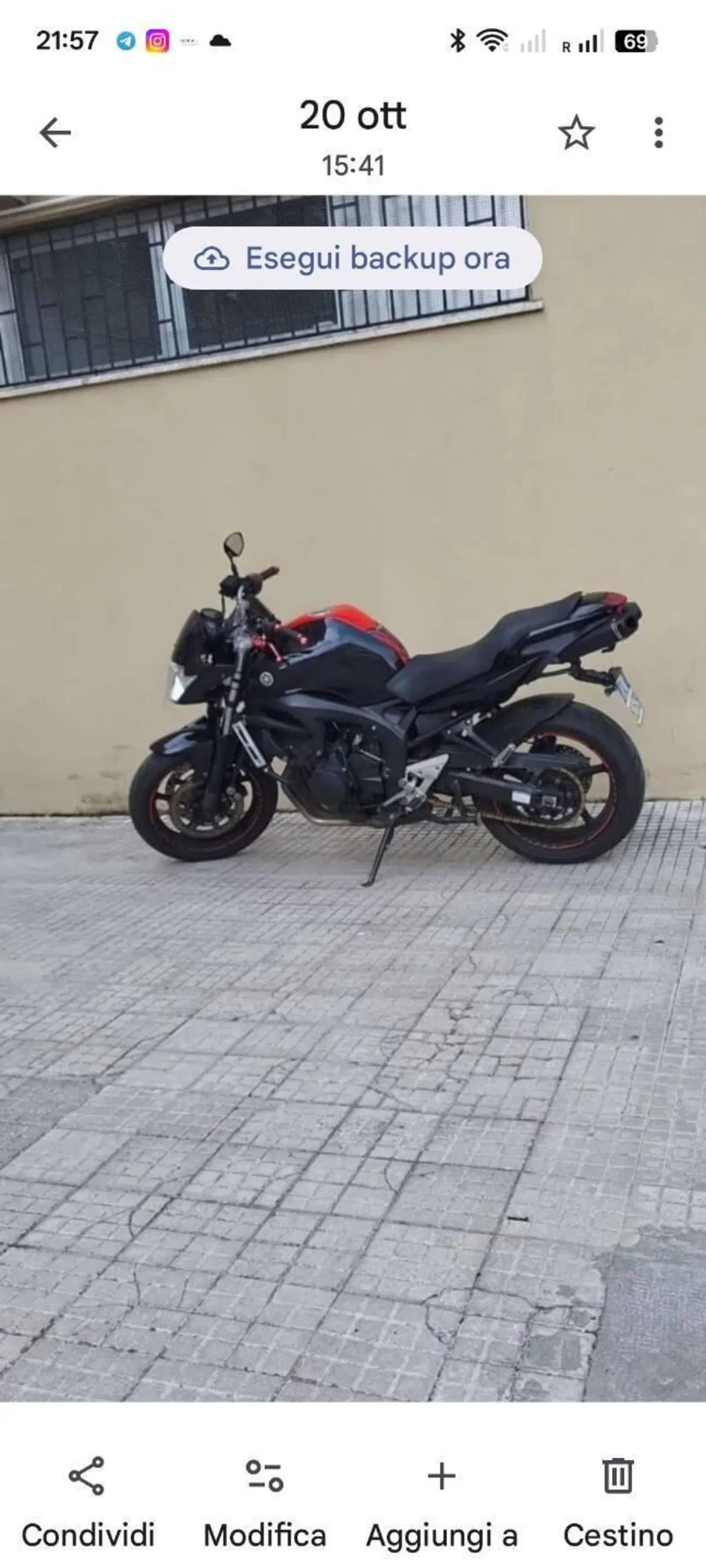Yamaha FZ 600
