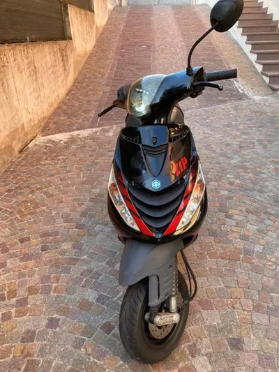 Piaggio Zip 50 SP (2002 - 13) usata