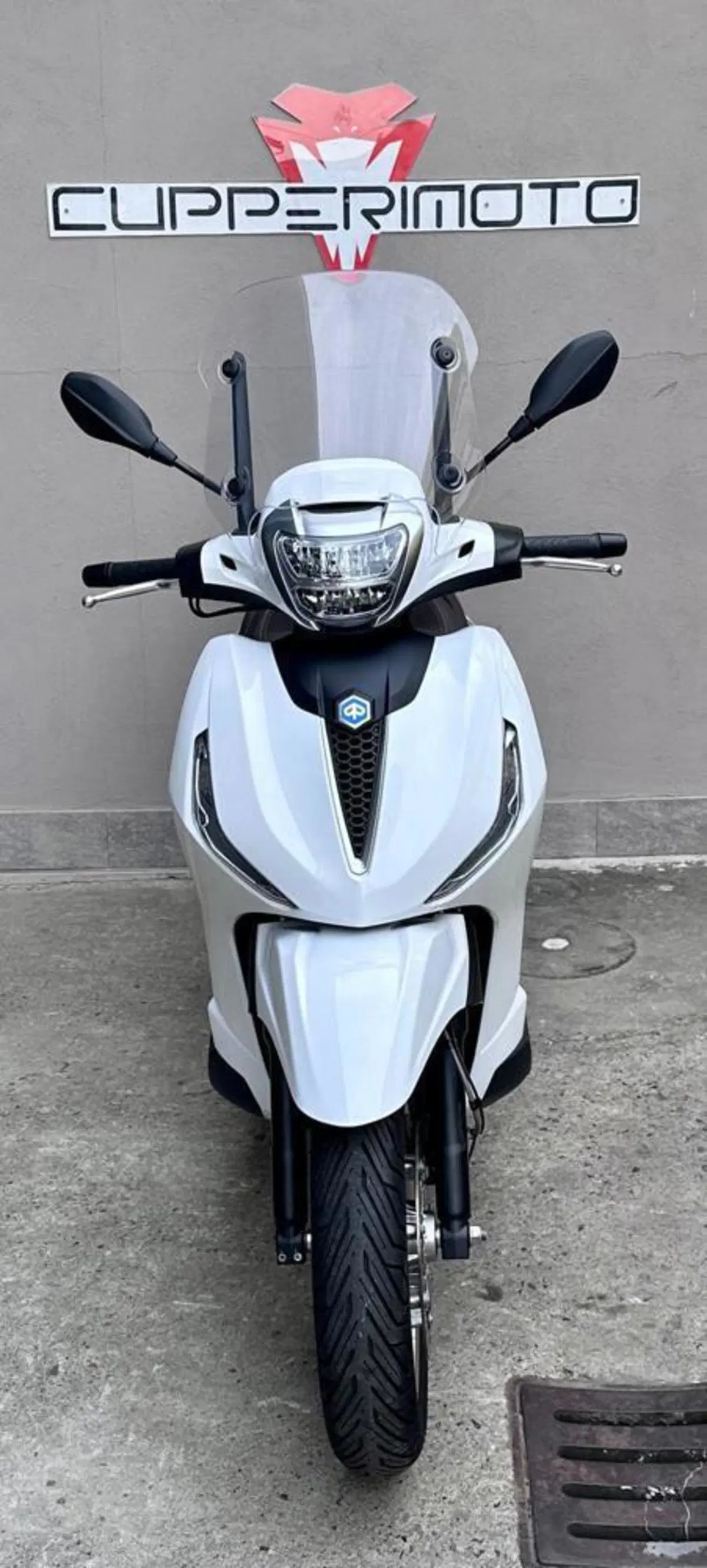 Piaggio Beverly 400 ABS-ASR (2021 - 24) (3)