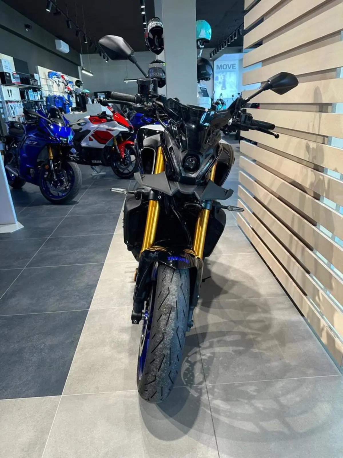 Yamaha MT-09 SP (2021 - 23) (4)