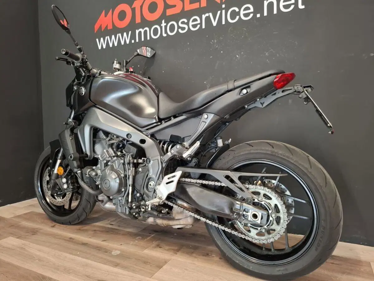 Yamaha MT-09 (2021 - 23) (3)