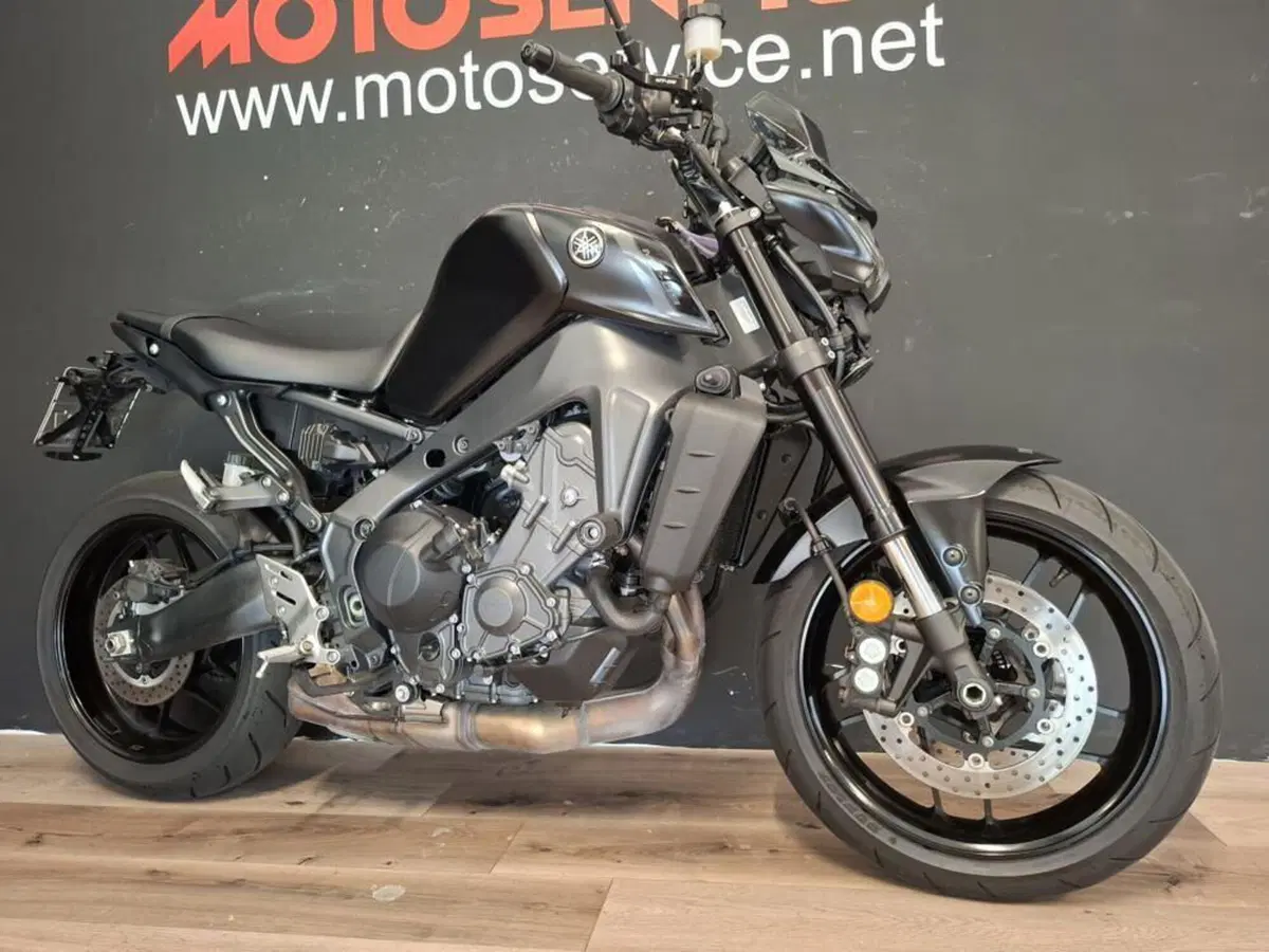 Yamaha MT-09 (2021 - 23) (6)