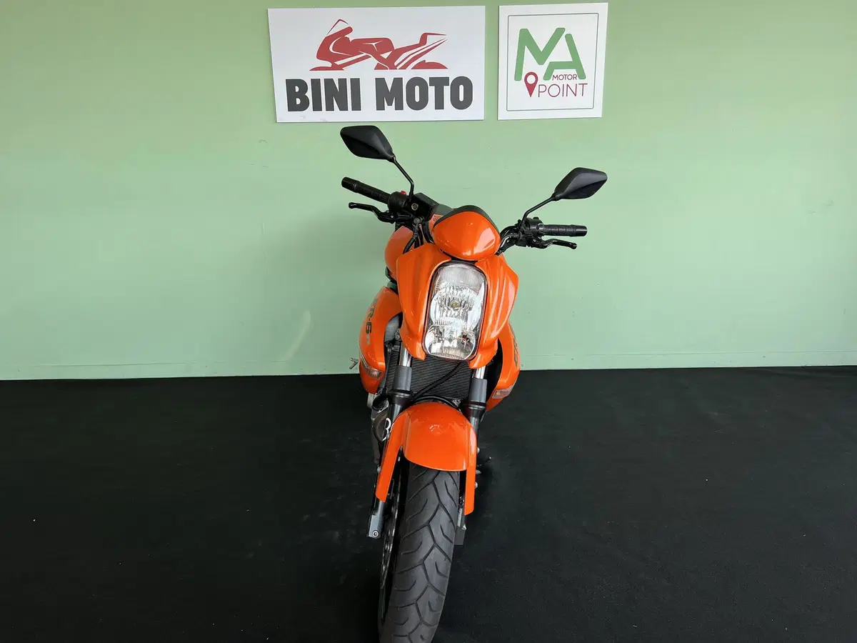 Kawasaki ER-6N (2006 - 09) (3)