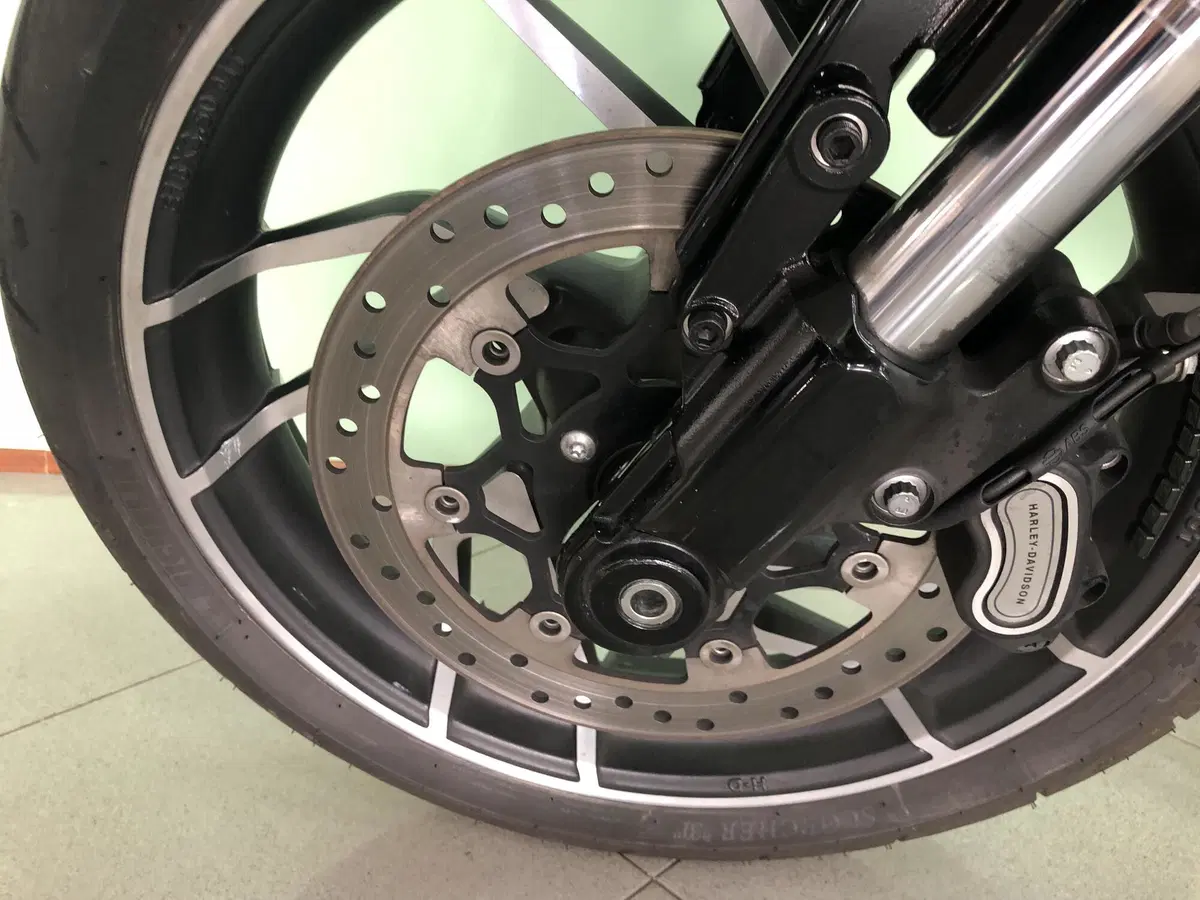 Harley-Davidson 107 Breakout (2018 - 19) - FXBR (8)