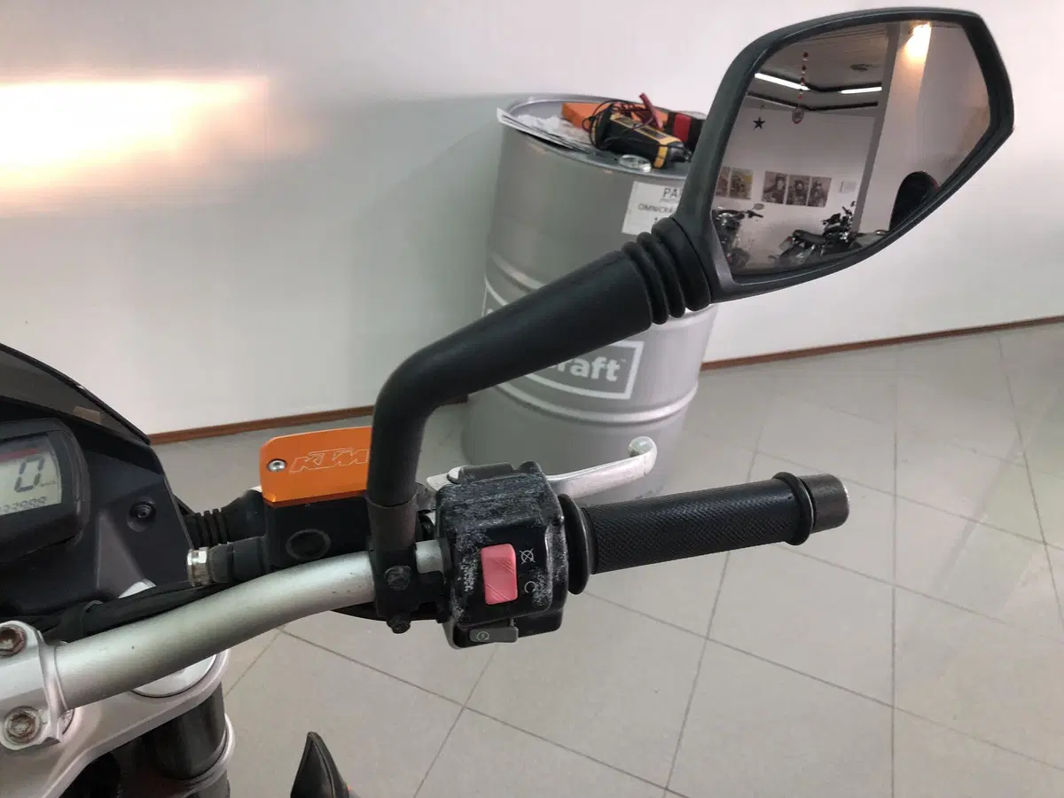 KTM 690 Duke (2012 - 16) (2)