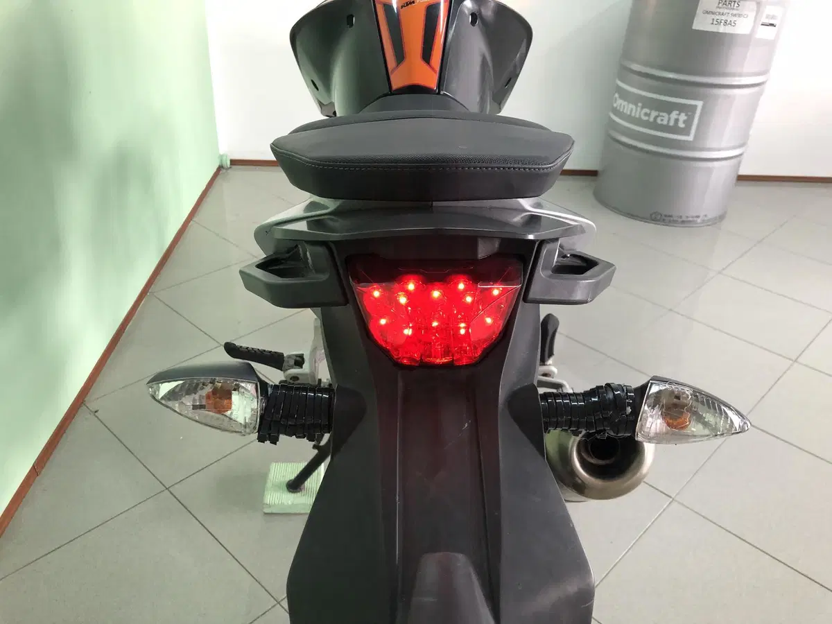 KTM 690 Duke (2012 - 16) (3)