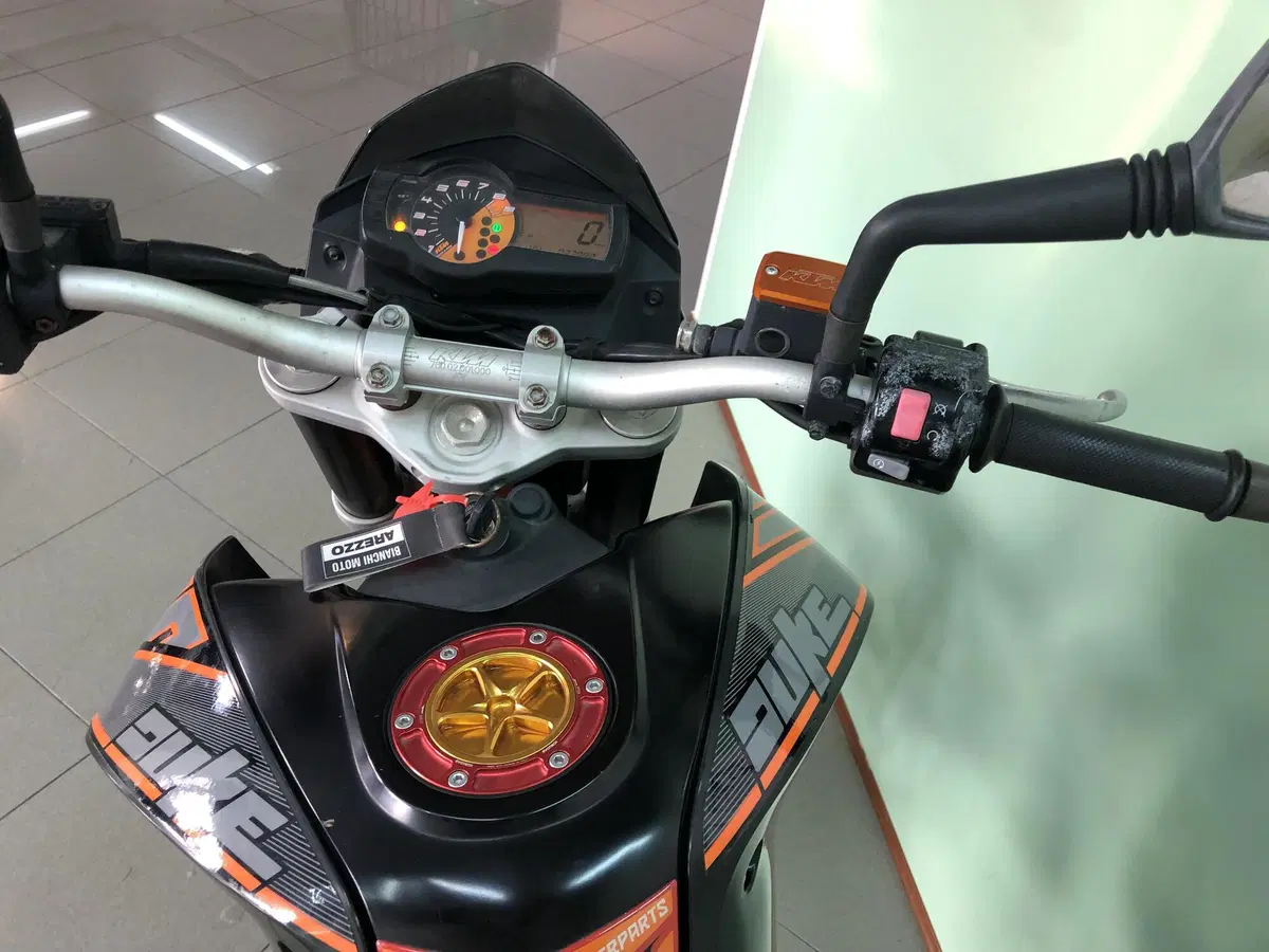 KTM 690 Duke (2012 - 16) (9)