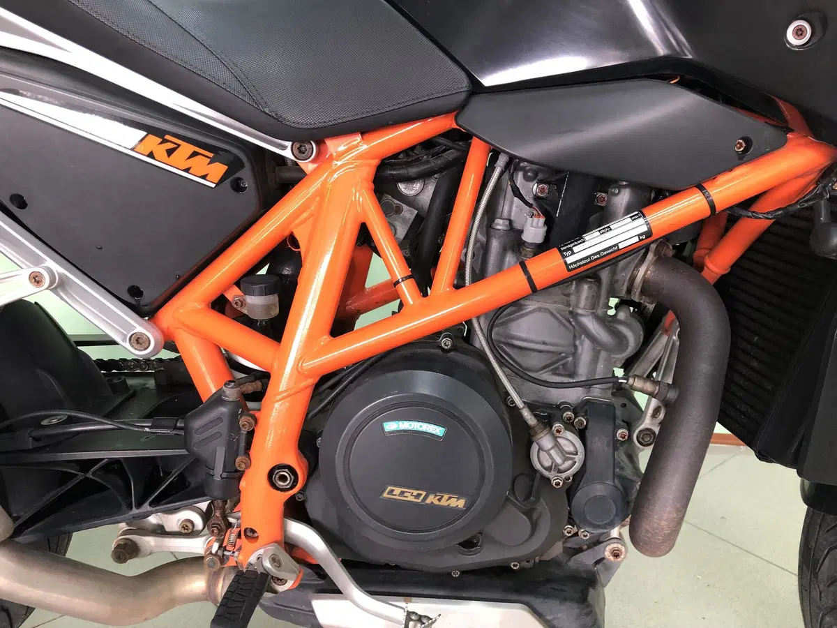 KTM 690 Duke (2012 - 16) (16)