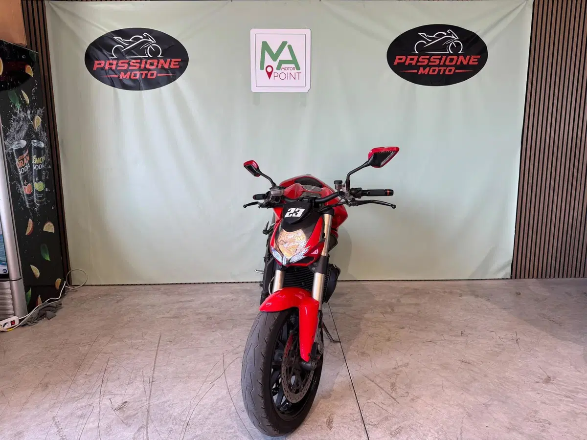 Ducati Streetfighter (2009 - 12) (5)