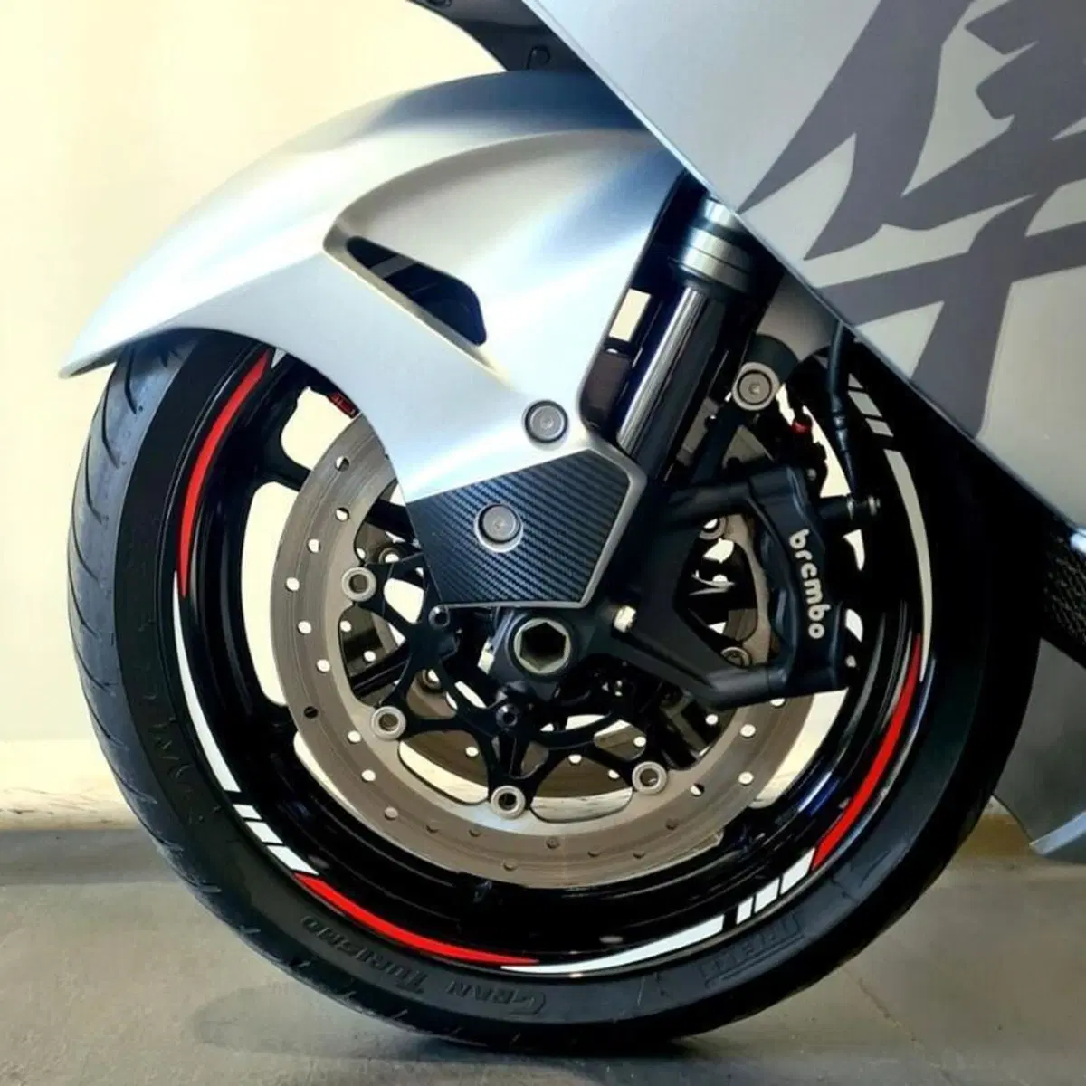 Suzuki GSX 1300 R Hayabusa (2021 - 24) (8)