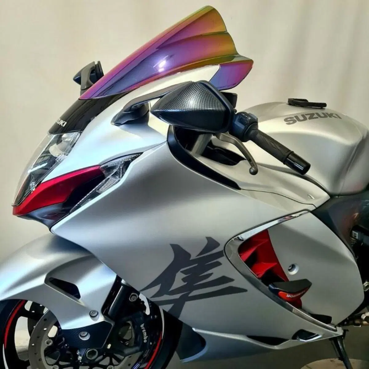 Suzuki GSX 1300 R Hayabusa (2021 - 24) (9)