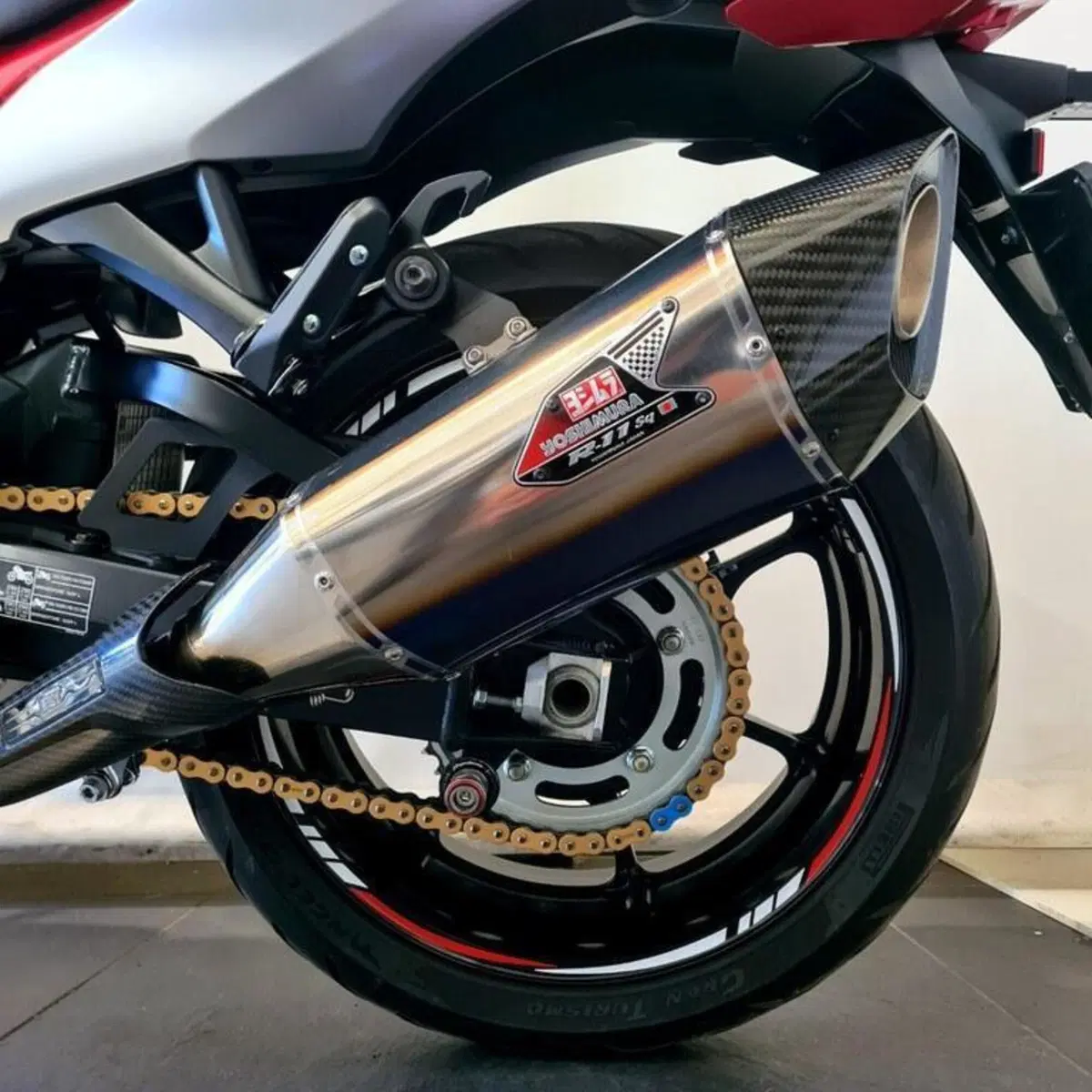 Suzuki GSX 1300 R Hayabusa (2021 - 24) (15)
