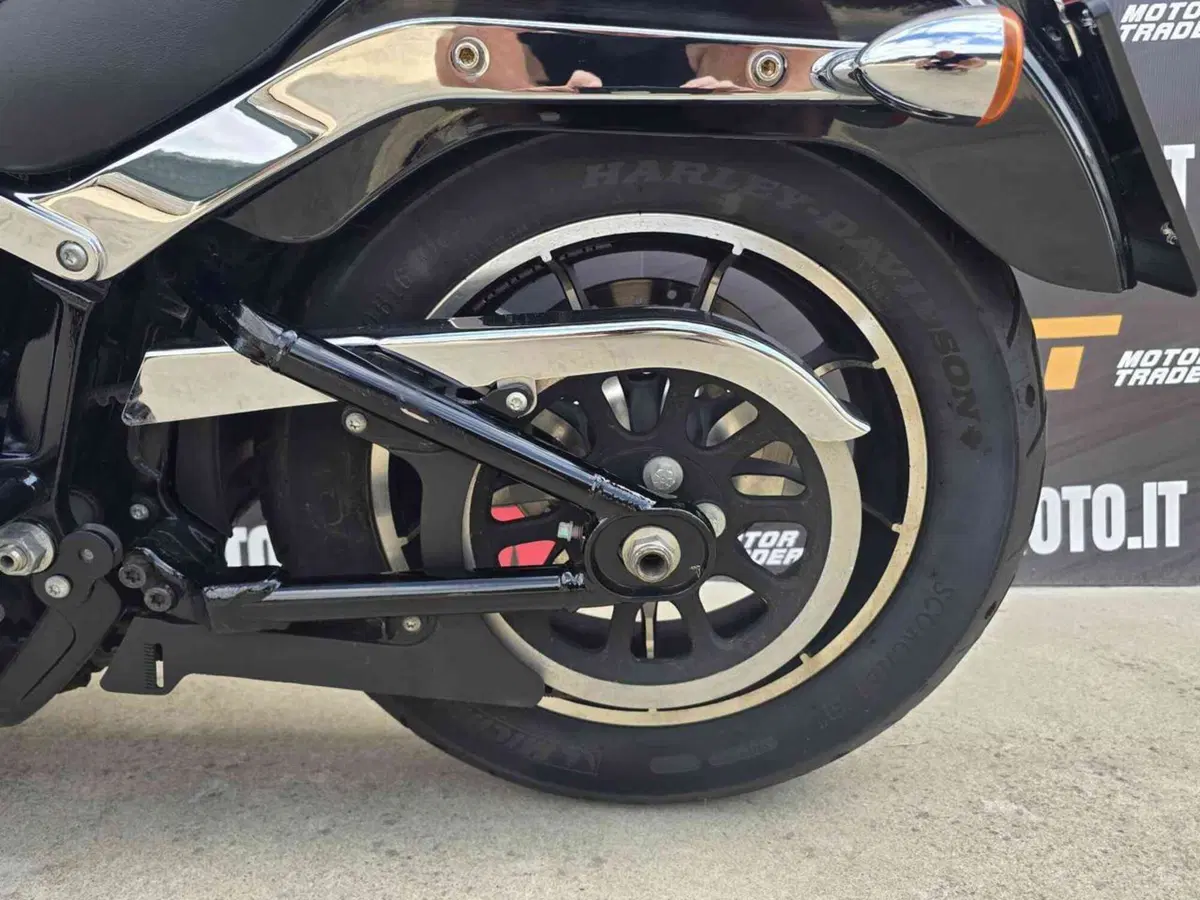 Harley-Davidson 107 Low Rider (2018 - 20) - FXLR (11)