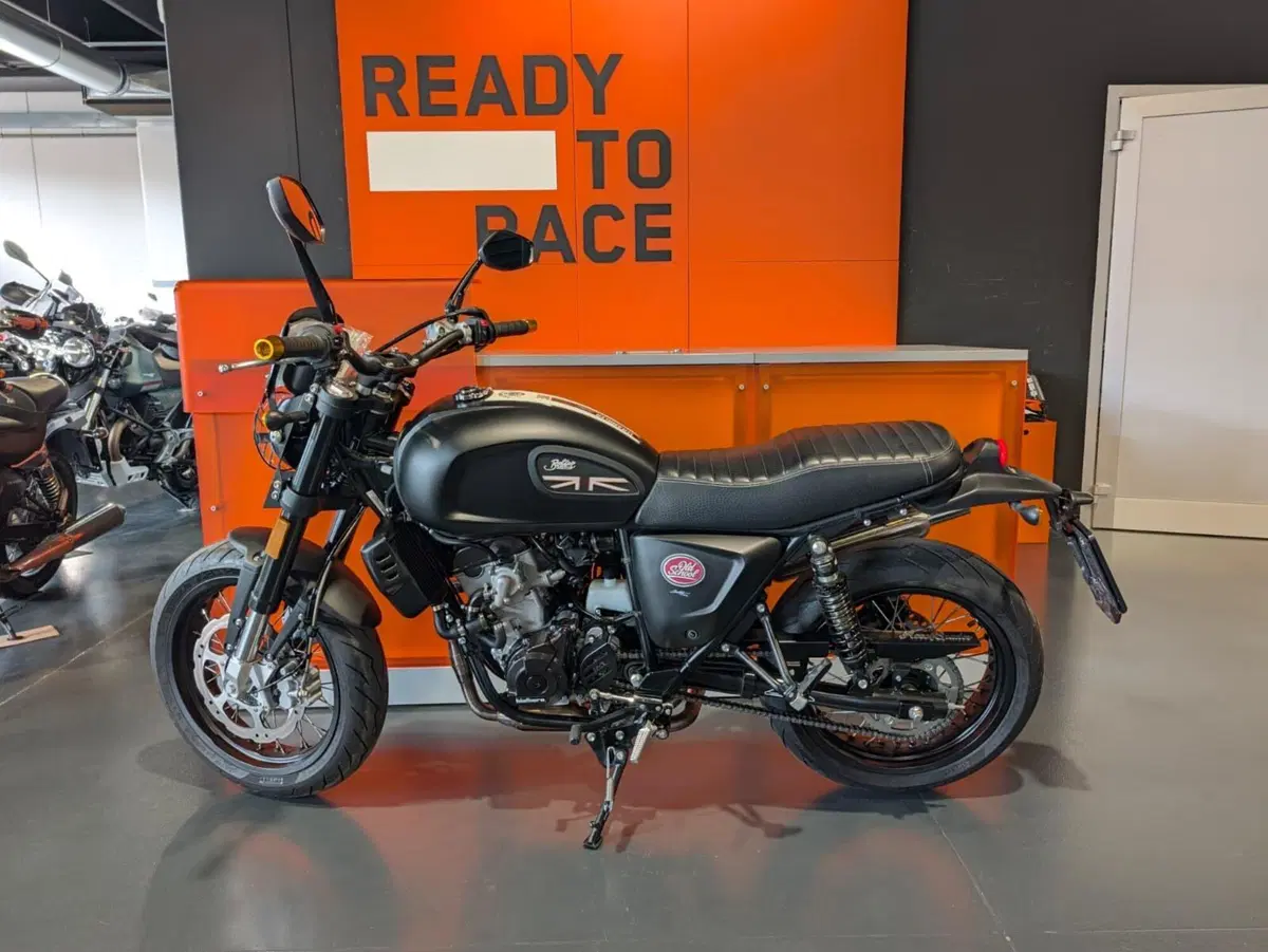 Swm Ace of Spades 125 (2022 - 23) (2)