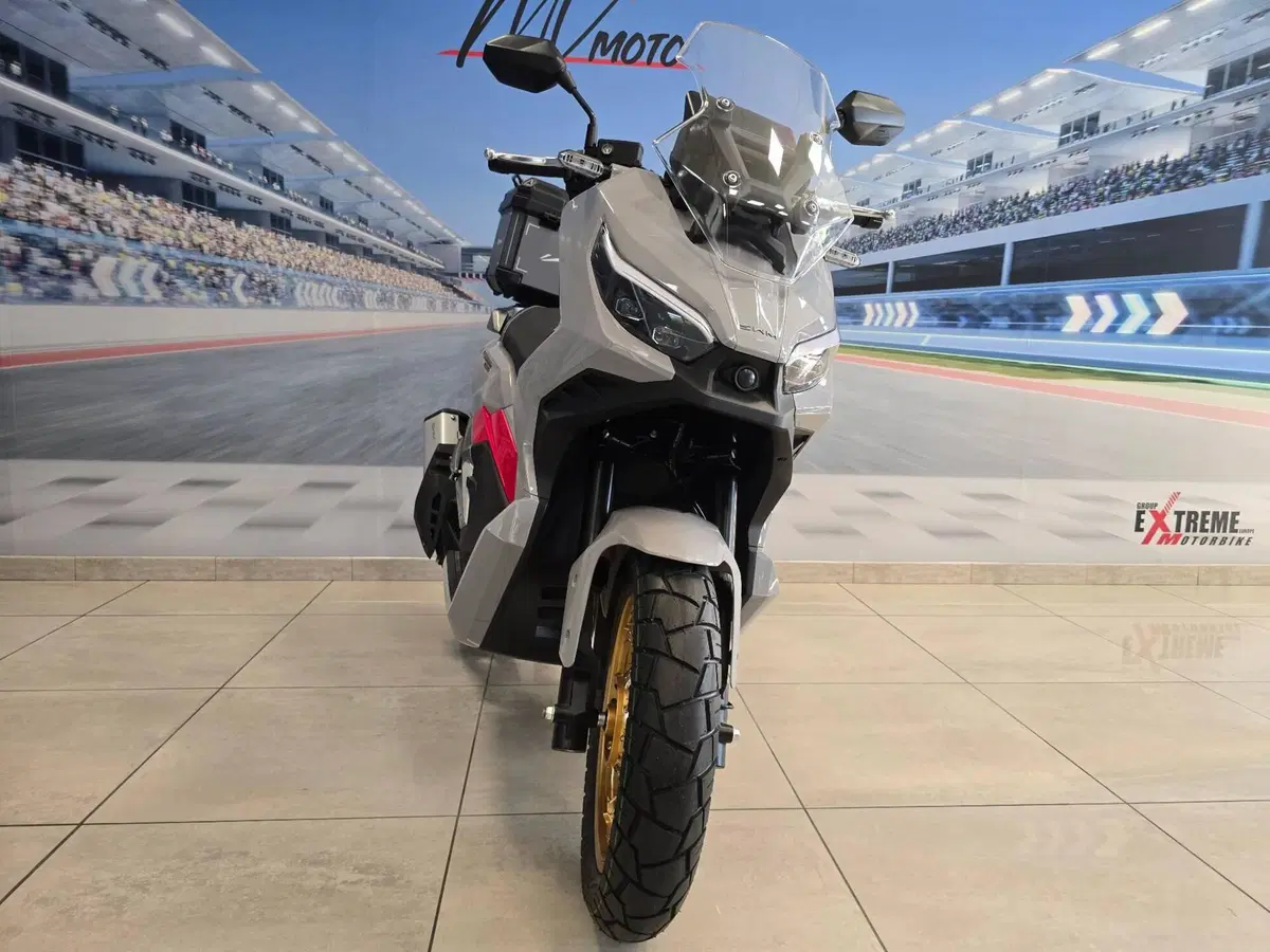 Swm Venturo 125 (2026) (3)