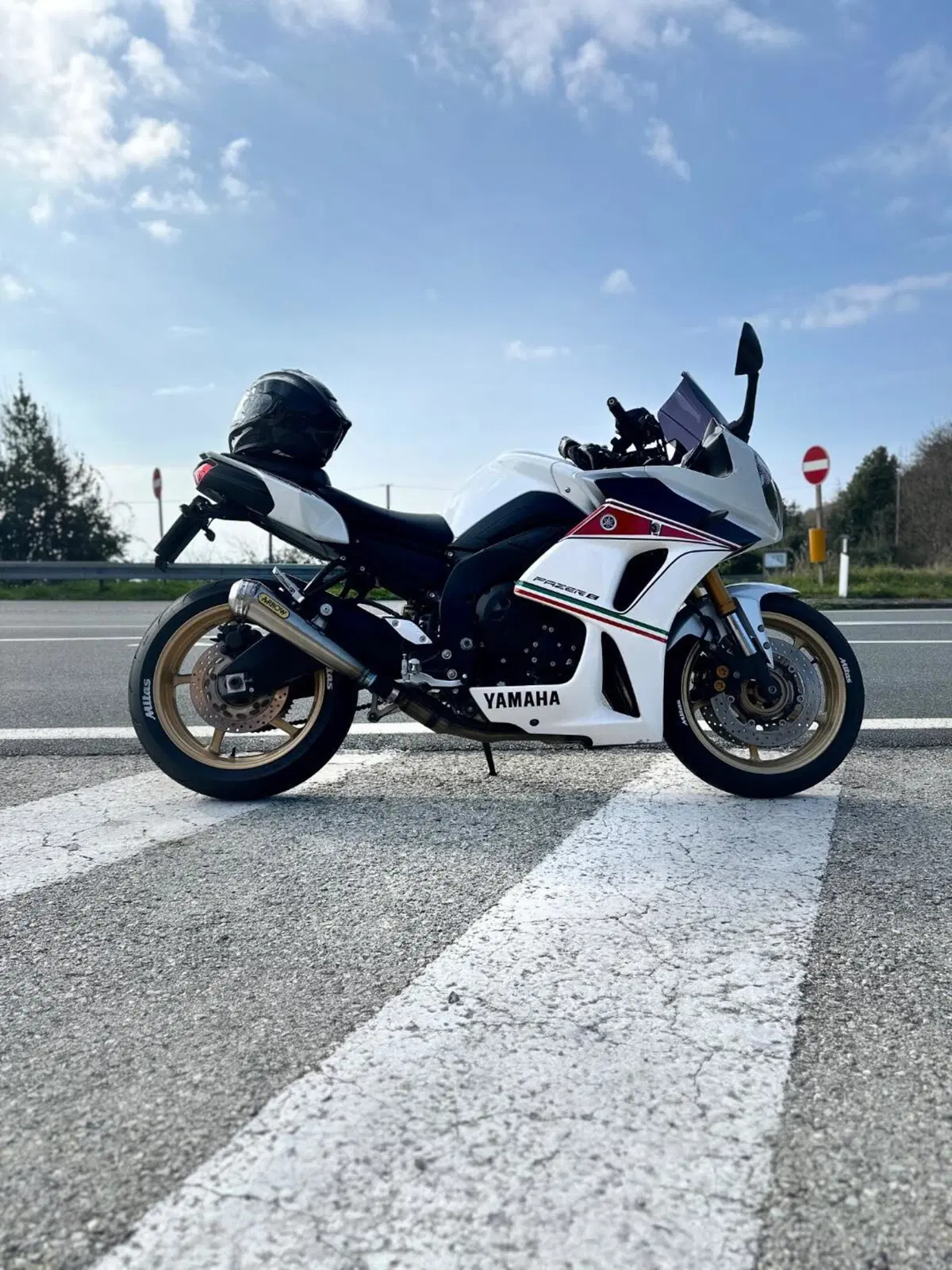 Yamaha FZ8 (2013 - 16) (10)