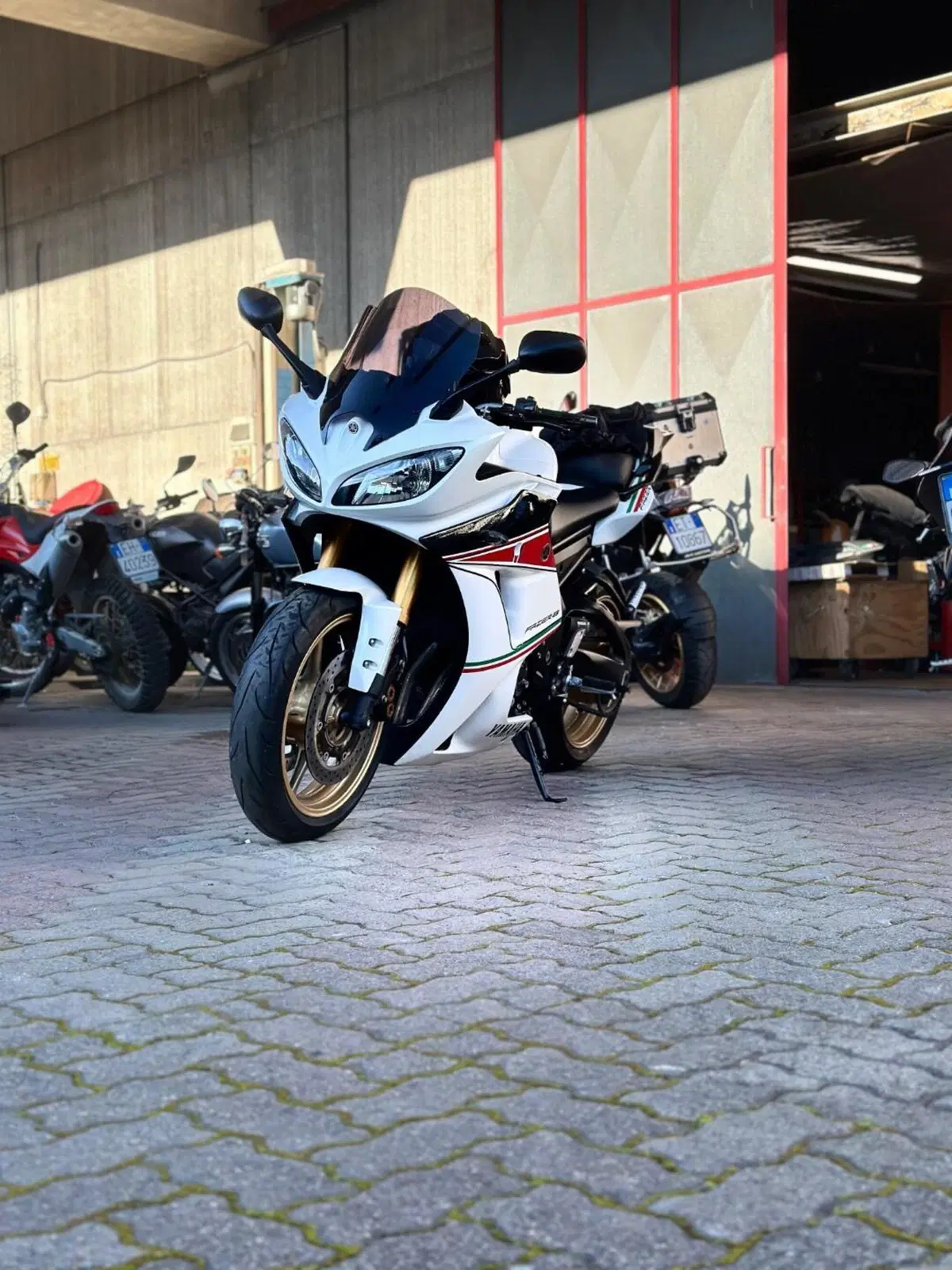 Yamaha FZ8 (2013 - 16) (12)