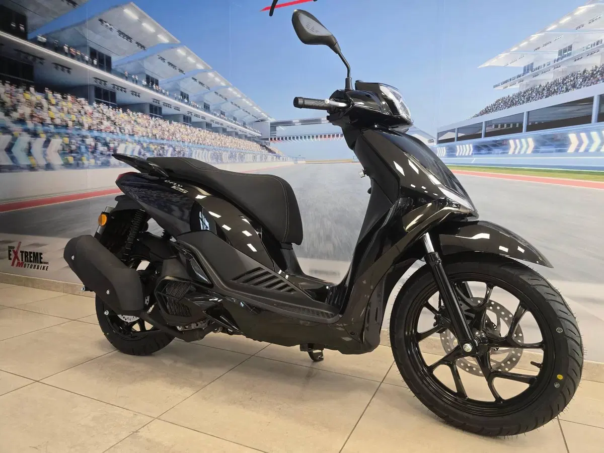 Swm C-Fly 125 (2026) (13)