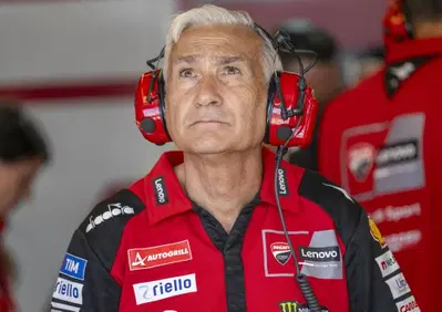 MotoGP 2026. GP di Spagna ad Aragon. Davide Tardozzi torna sulla questione fisica di Marc Marquez: Sta soffrendo per l’incidente dell’Indonesia, ancora di più di quello del 2020