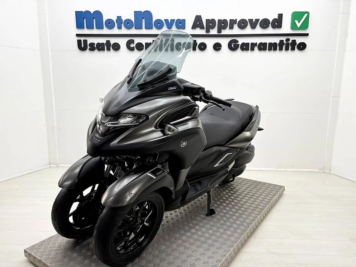 Yamaha Tricity 300 (2021 - 24) (3)