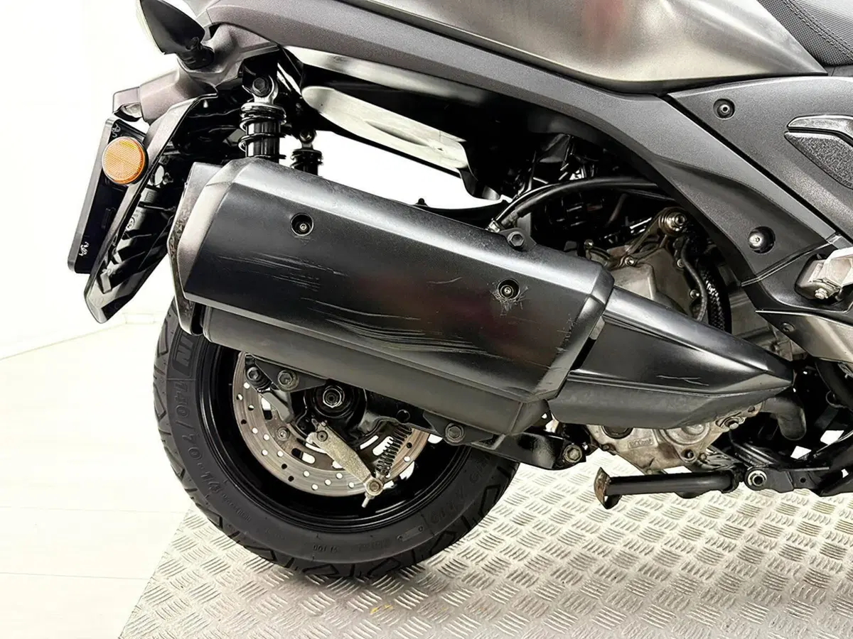 Yamaha Tricity 300 (2021 - 24) (6)