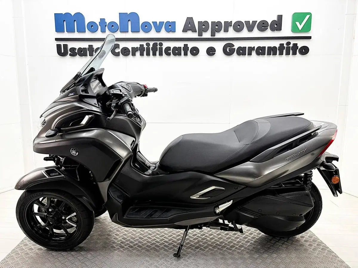 Yamaha Tricity 300 (2021 - 24) (2)