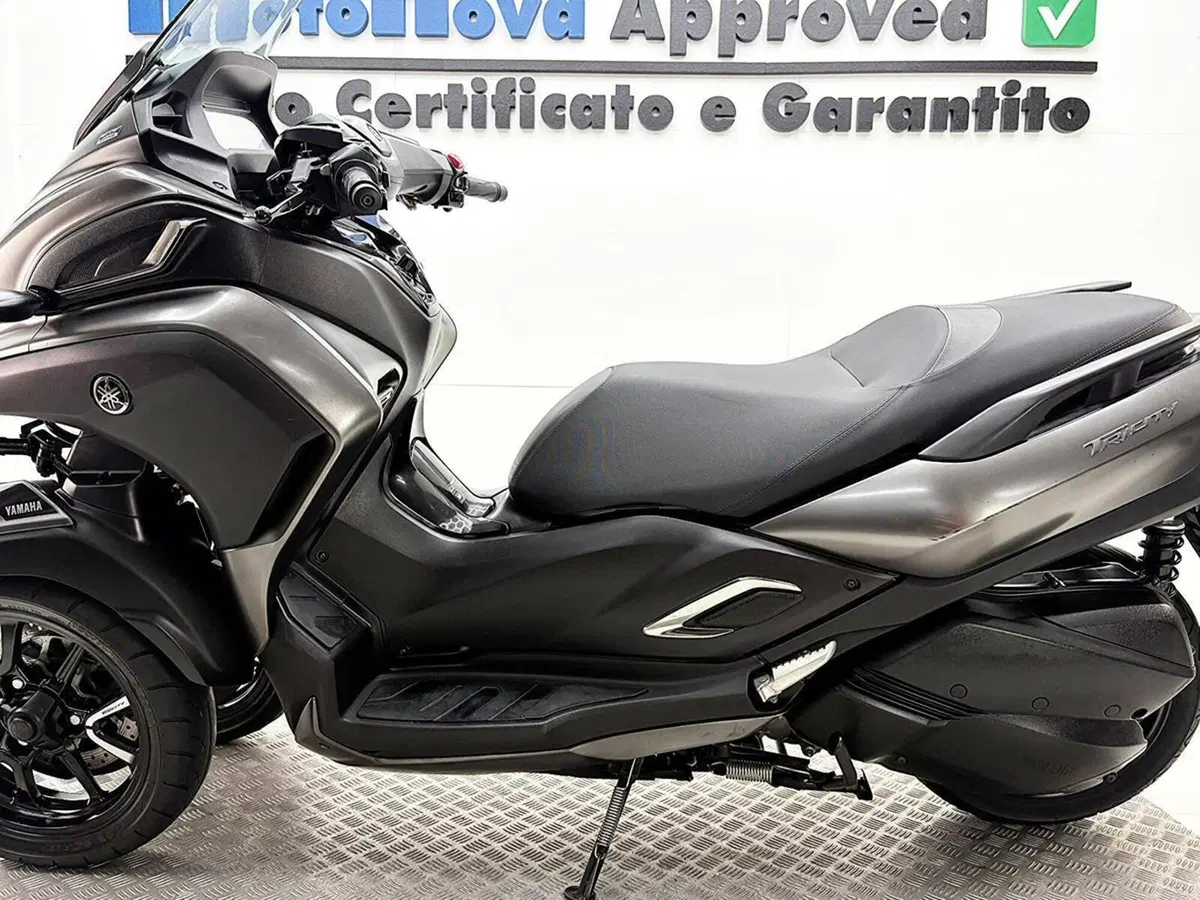 Yamaha Tricity 300 (2021 - 24) (14)