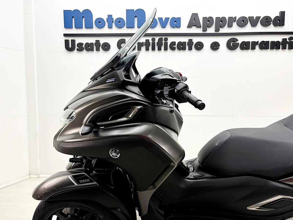 Yamaha Tricity 300 (2021 - 24) (12)