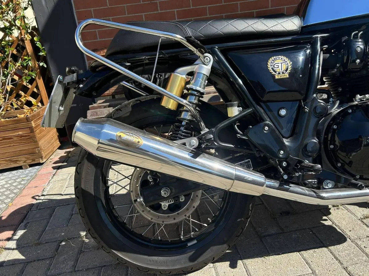 Royal Enfield Continental GT 650 Chrome (2020) (2)