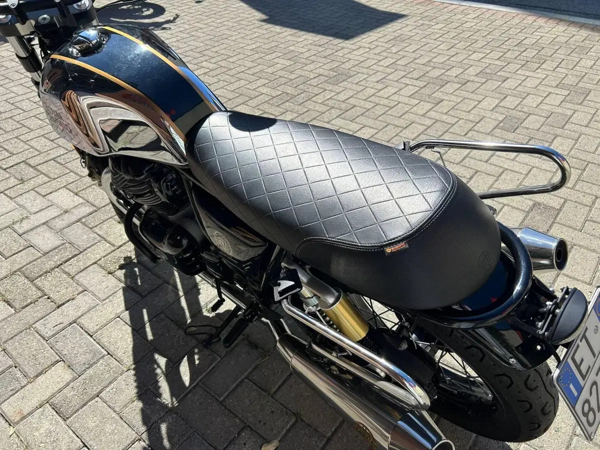 Royal Enfield Continental GT 650 Chrome (2020) (12)