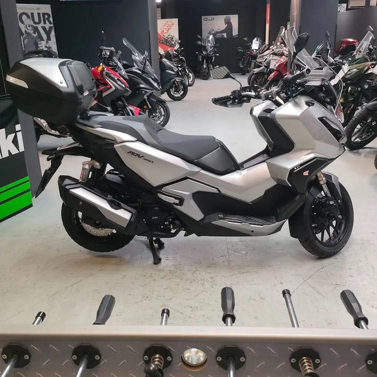Honda ADV 350 (2022 - 24) (6)