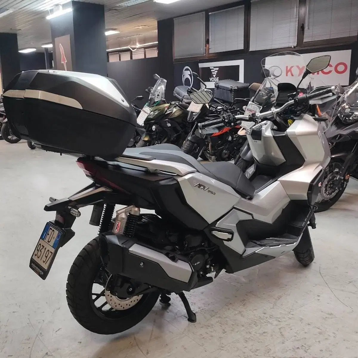Honda ADV 350 (2022 - 24) (7)
