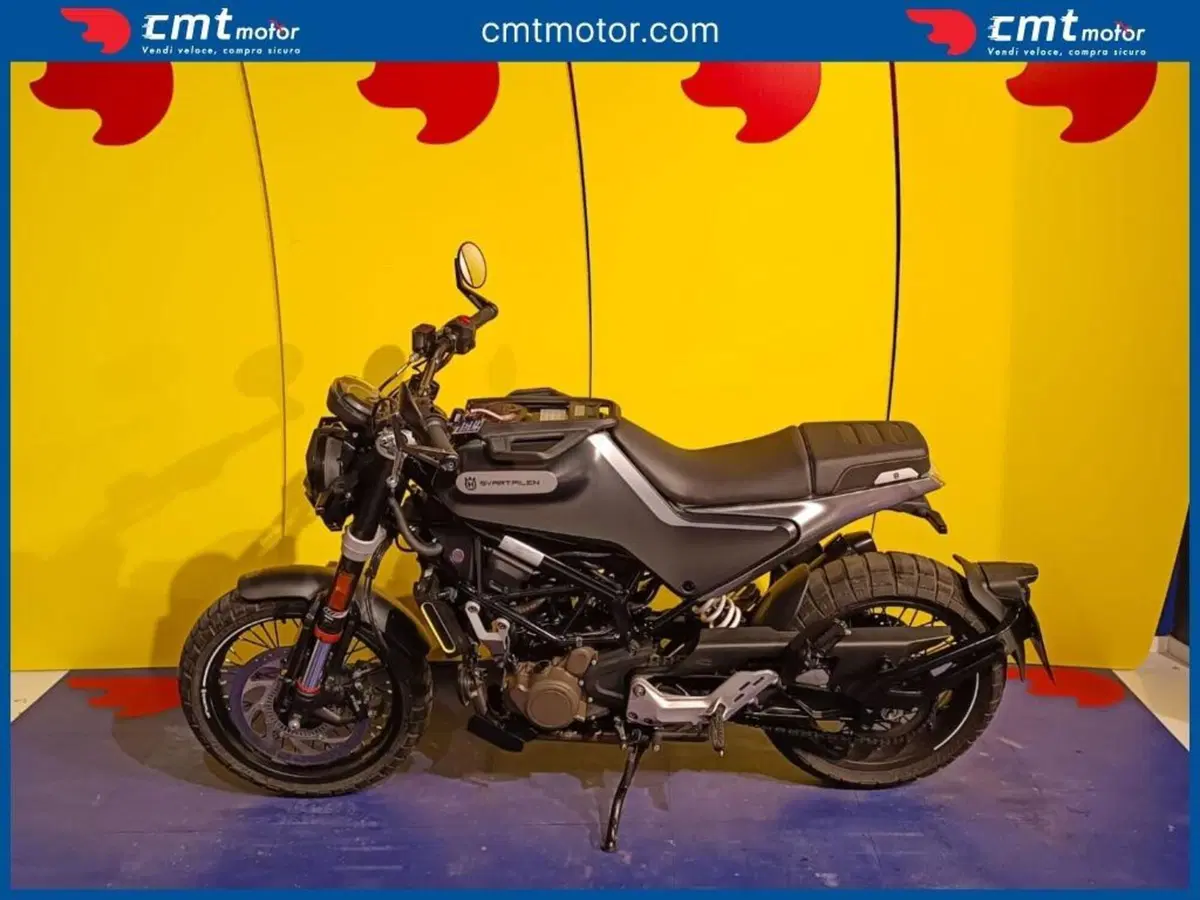 Husqvarna Svartpilen 125 (2021 - 23) (3)