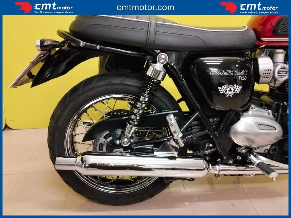 Triumph Bonneville T120 (2016 - 20) (8)