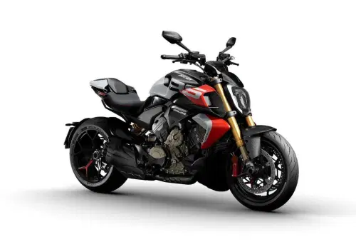 Ducati Diavel V4 RS (2026)